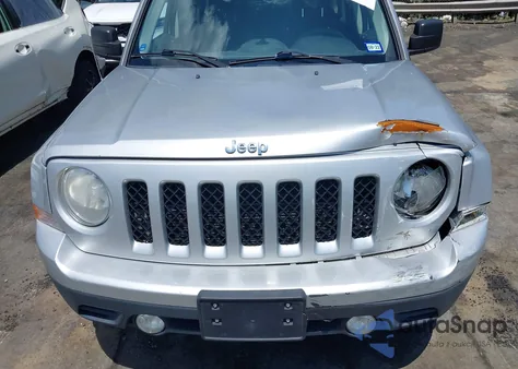 2013 Jeep Patriot Sport z USA, uszkodzony, nr VIN 1C4NJPBAXDD130271